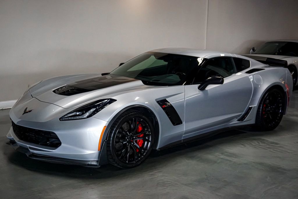 Used 2019 Chevrolet Corvette Z06 image 5