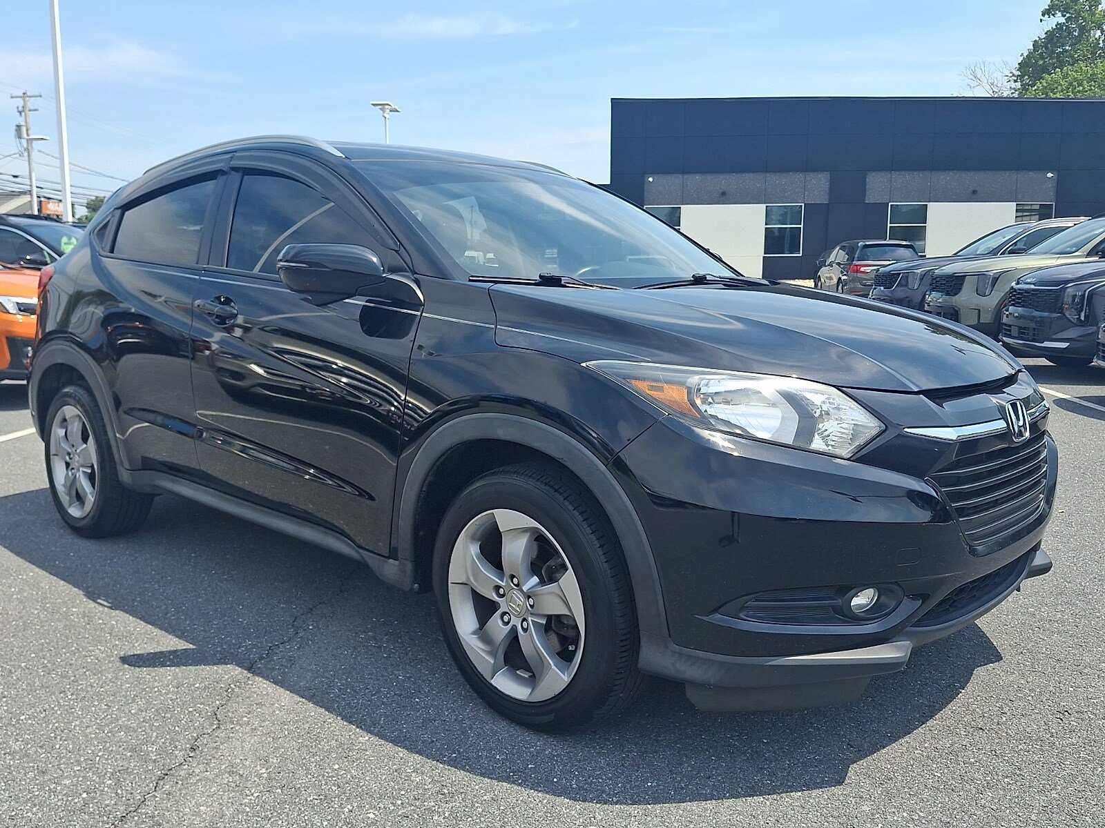 Used 2017 Honda HR-V EX-L video 3
