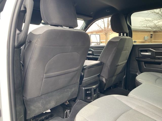 Used 2024 RAM 3500 Big Horn image 22