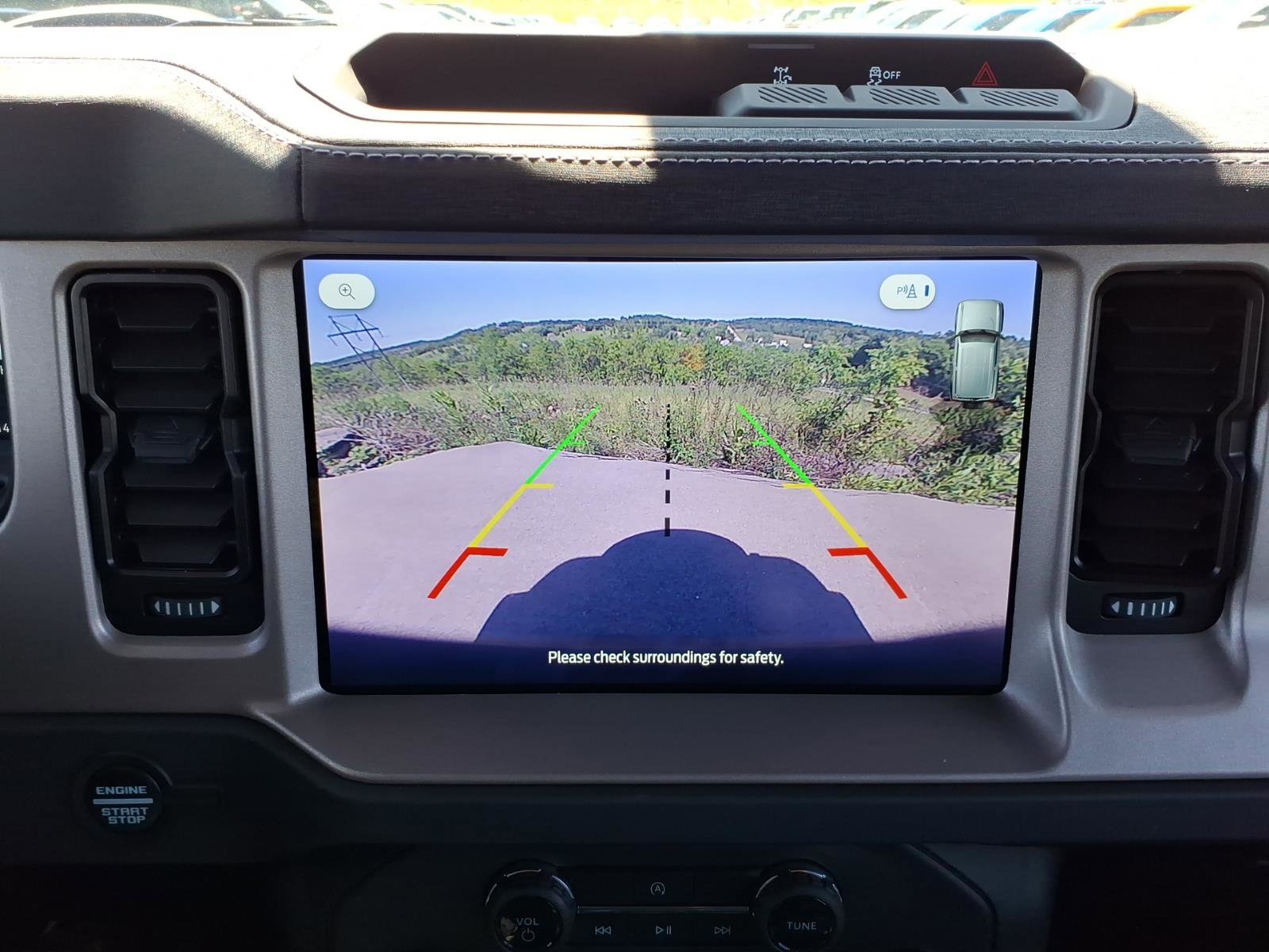 Certified 2025 Ford Bronco Outer Banks AWD/4WD image 17