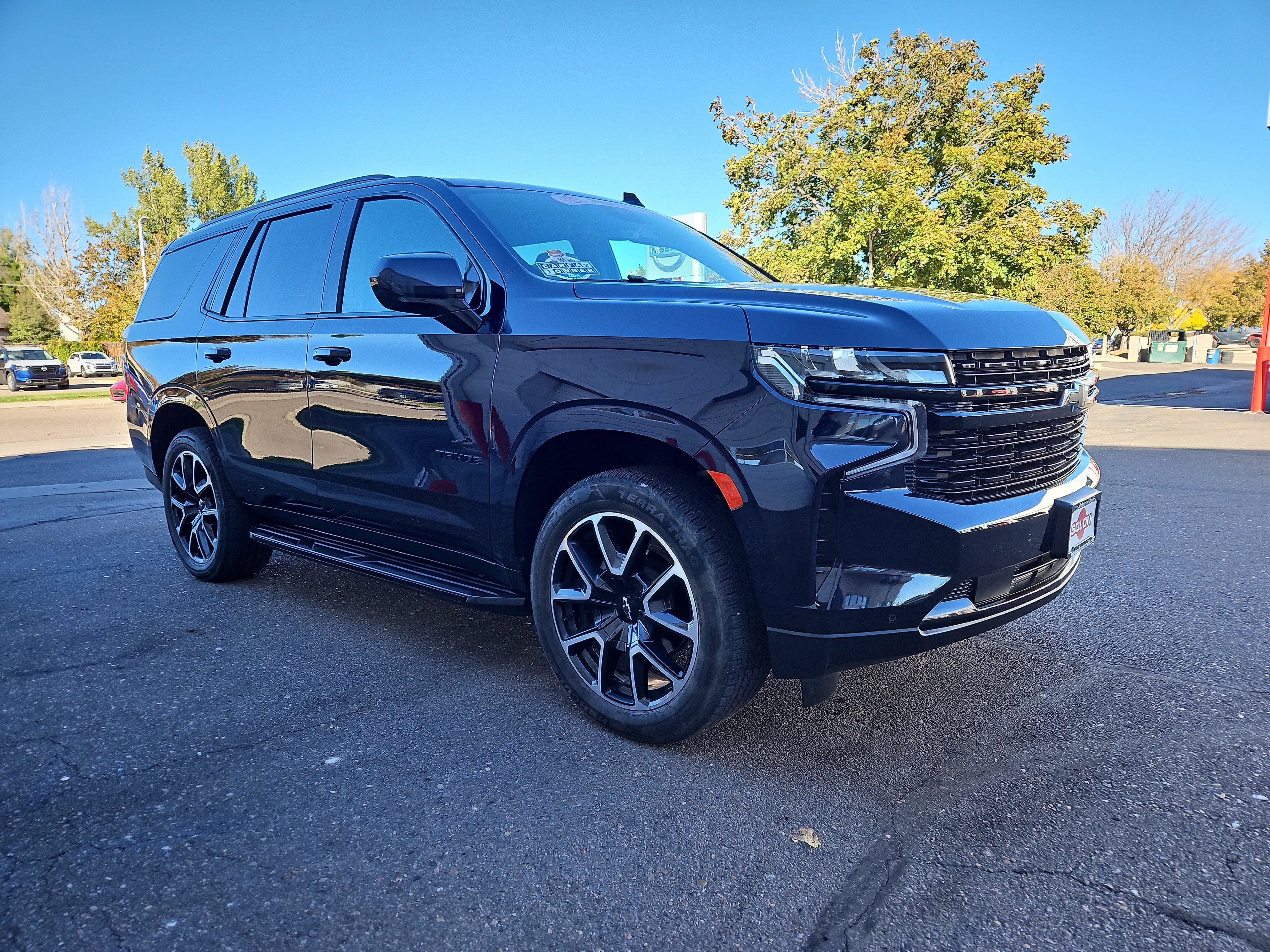 Used 2023 Chevrolet Tahoe RST image 3