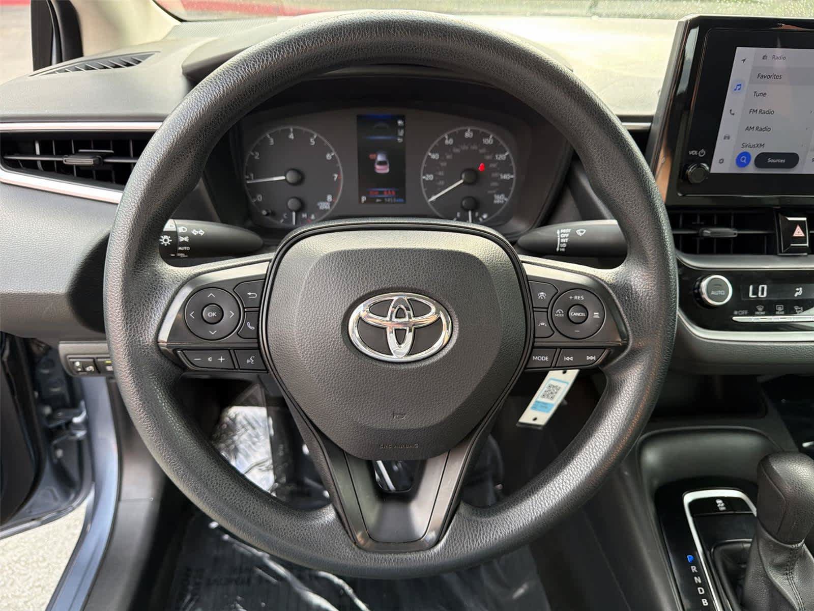 Used 2023 Toyota Corolla LE FWD image 16