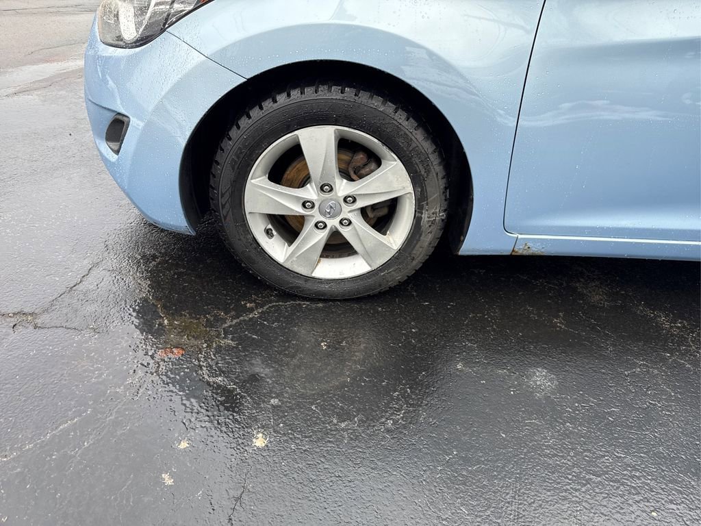 Used 2011 Hyundai Elantra GLS w/ Preferred Equipment Pkg 3 image 11