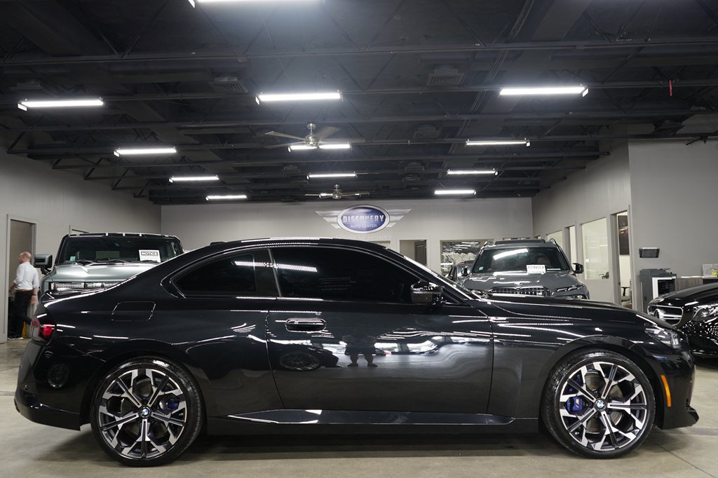 Used 2025 BMW M240i xDrive Coupe AWD/4WD image 6