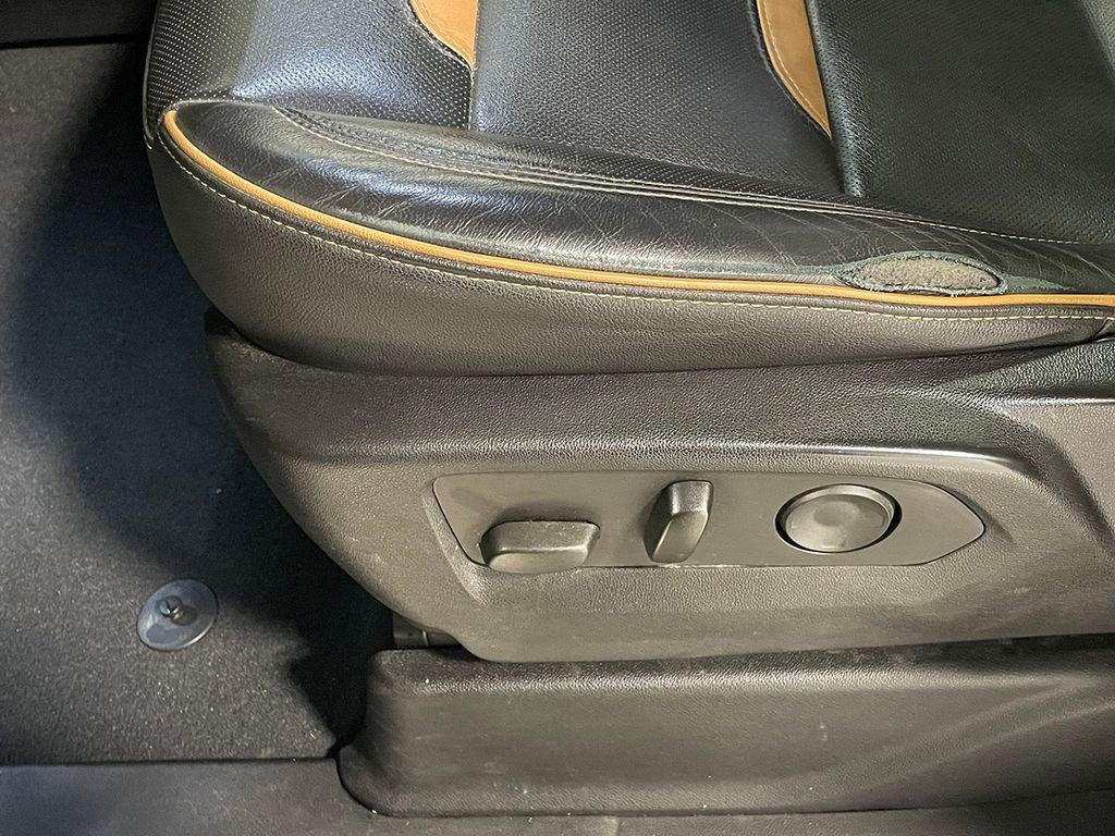 Used 2021 GMC Yukon AT4 image 25