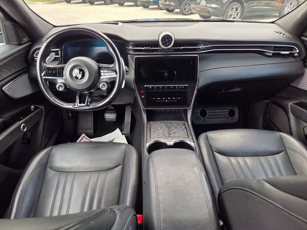 Used 2023 Maserati Grecale Modena image 24