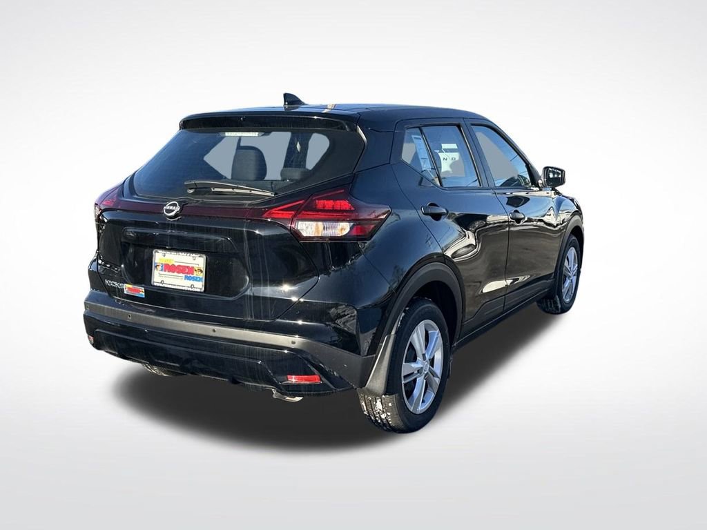 New 2025 Nissan Kicks Play S image 6