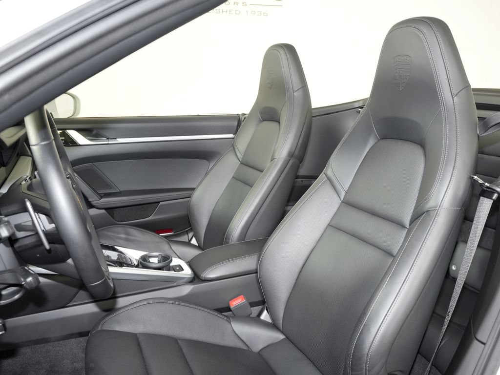 Certified 2020 Porsche 911 Cabriolet image 5