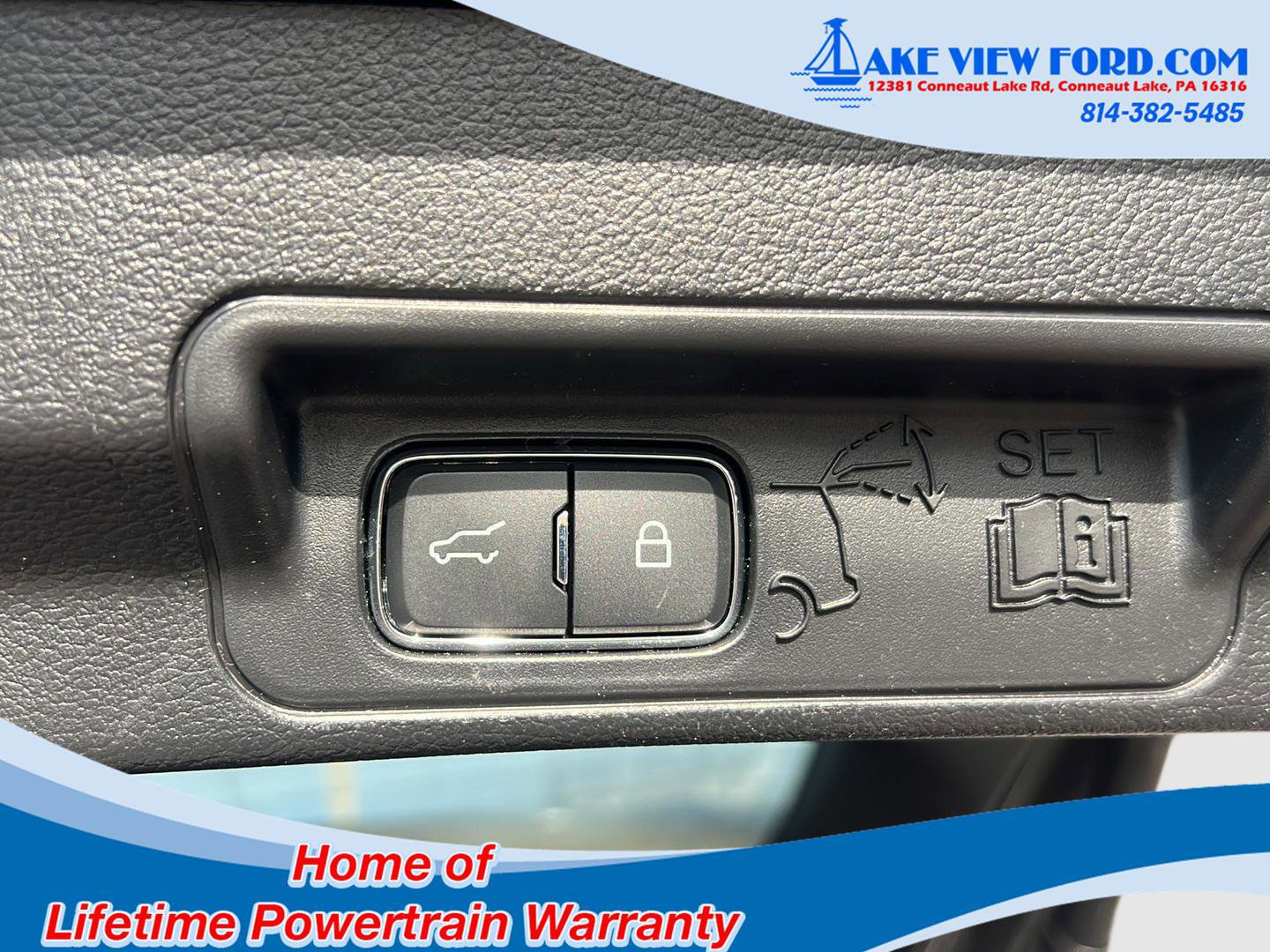 Used 2022 Ford Explorer XLT w/ Equipment Group 202A AWD/4WD image 10