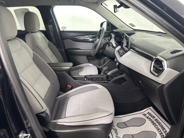 Used 2024 Chevrolet TrailBlazer LT image 14