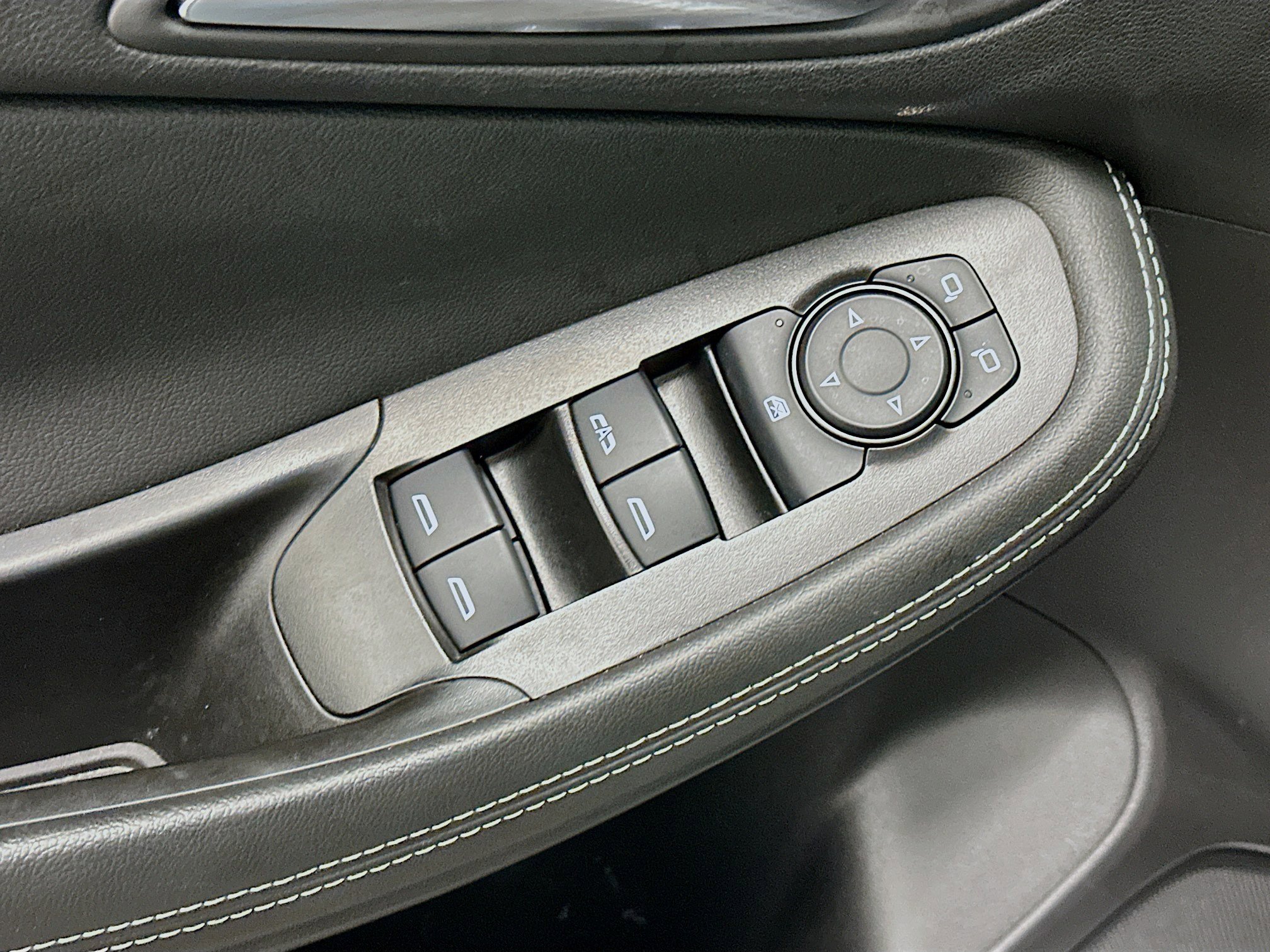 Used 2025 Buick Encore GX Preferred image 15