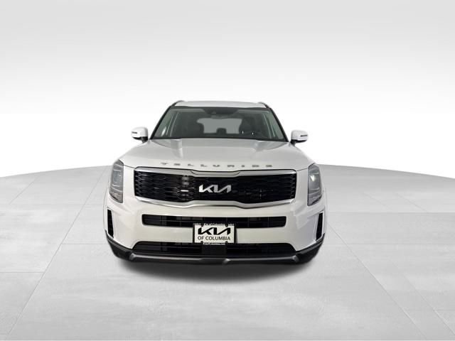 Certified 2022 Kia Telluride EX image 3