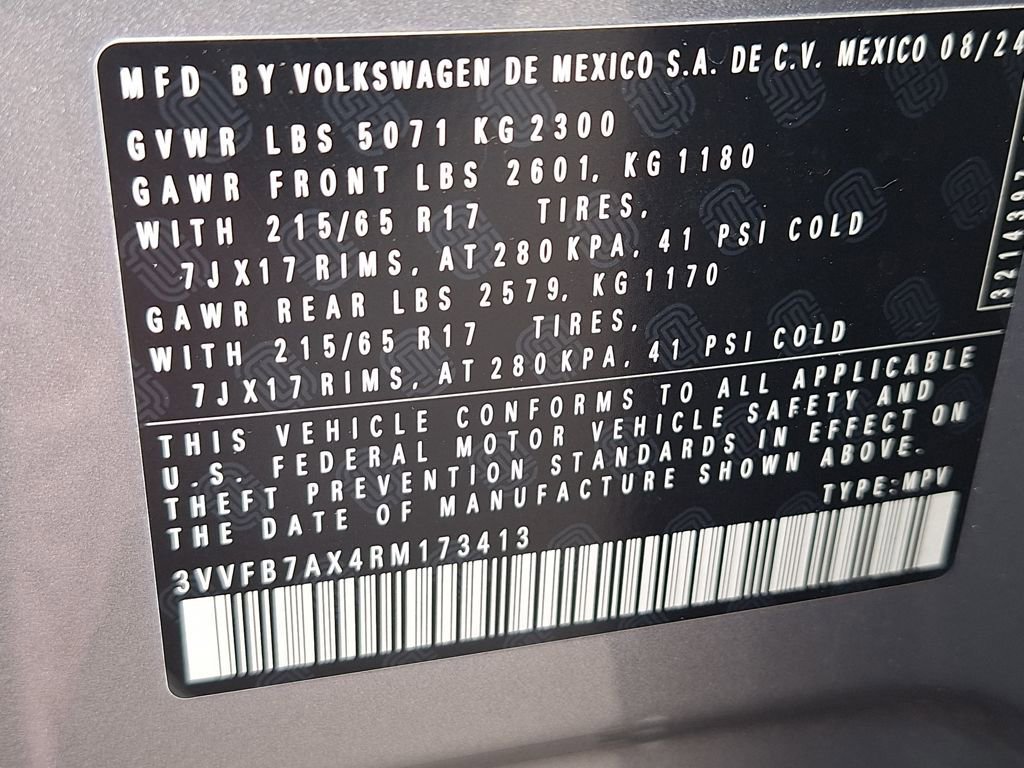Used 2024 Volkswagen Tiguan S image 29