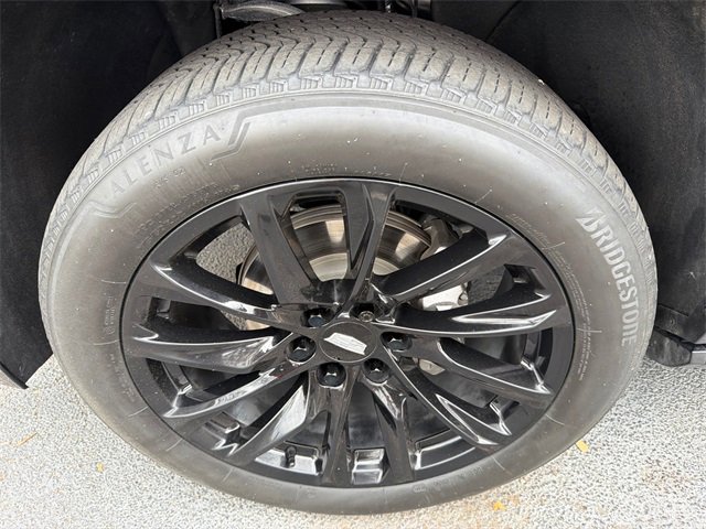 Certified 2024 Cadillac Escalade Sport Platinum w/ LPO, ONYX Package image 11