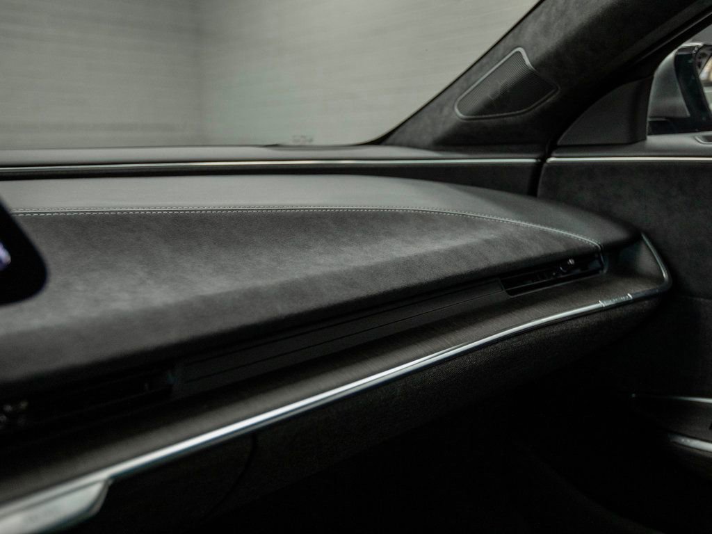 Used 2022 Lucid Air Grand Touring image 22