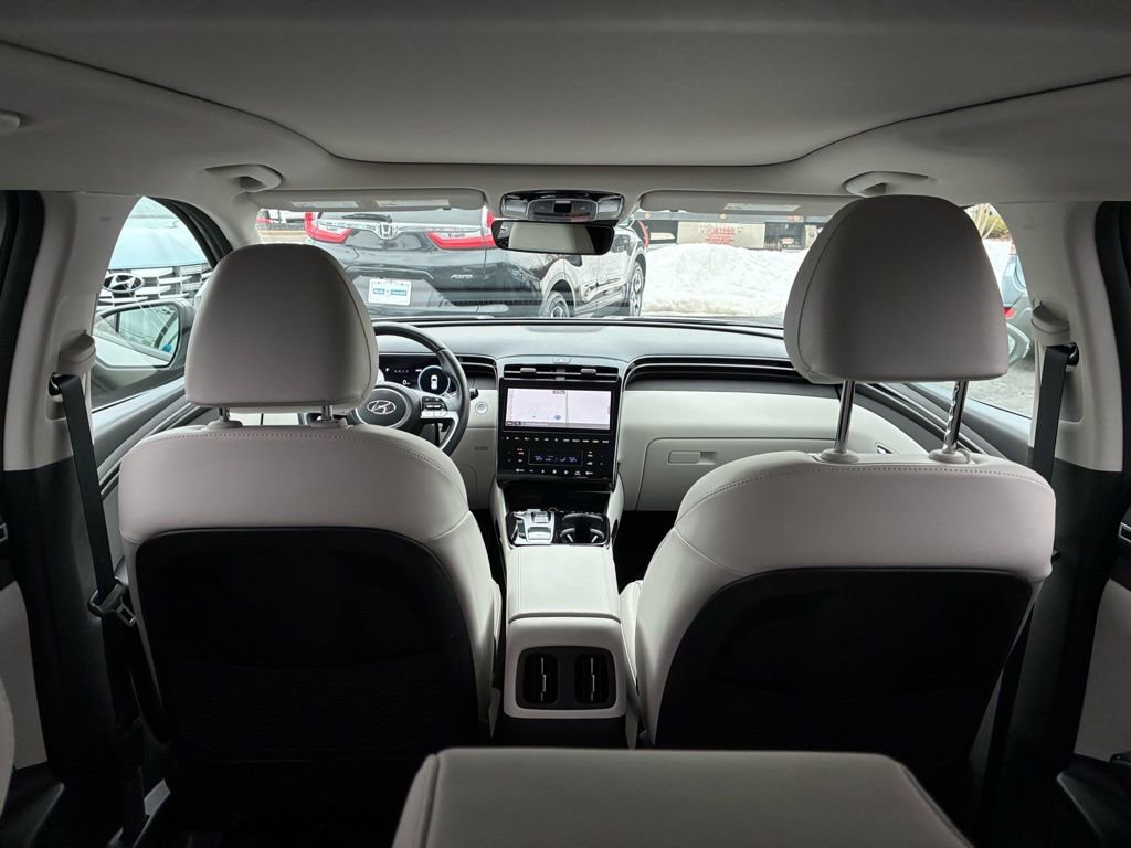 Used 2023 Hyundai Tucson Limited w/ Cargo Package image 15