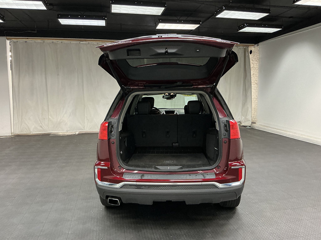 Used 2016 GMC Terrain SLT w/ Open Road Package AWD/4WD image 24
