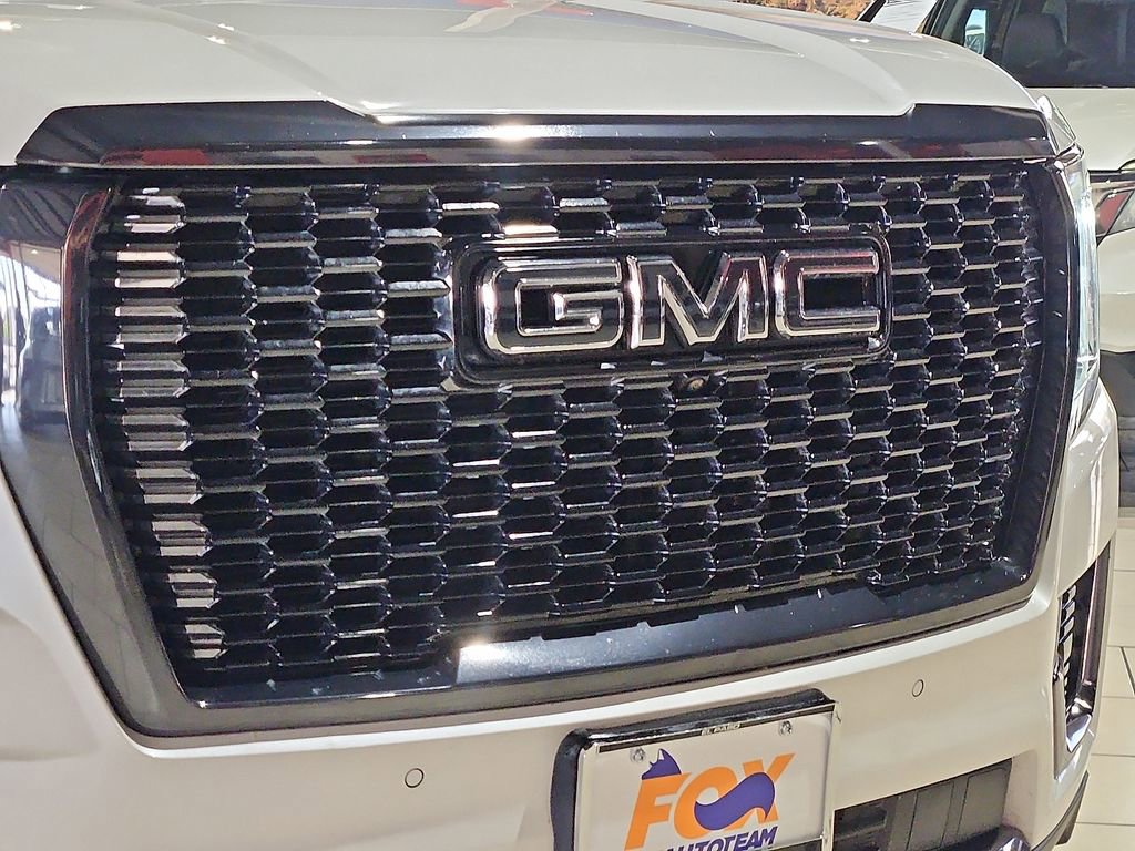 Used 2024 GMC Yukon Denali Ultimate image 6