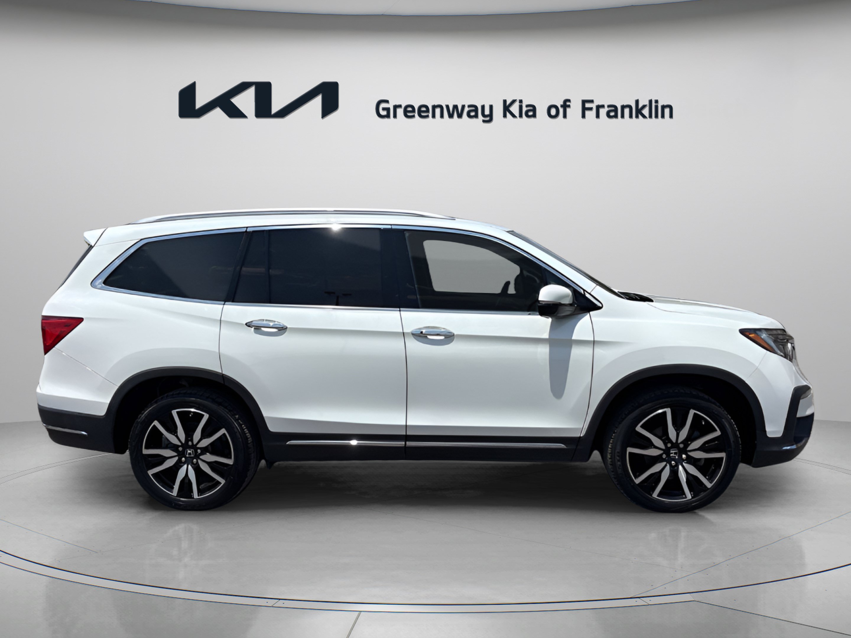 Used 2020 Honda Pilot Touring image 7
