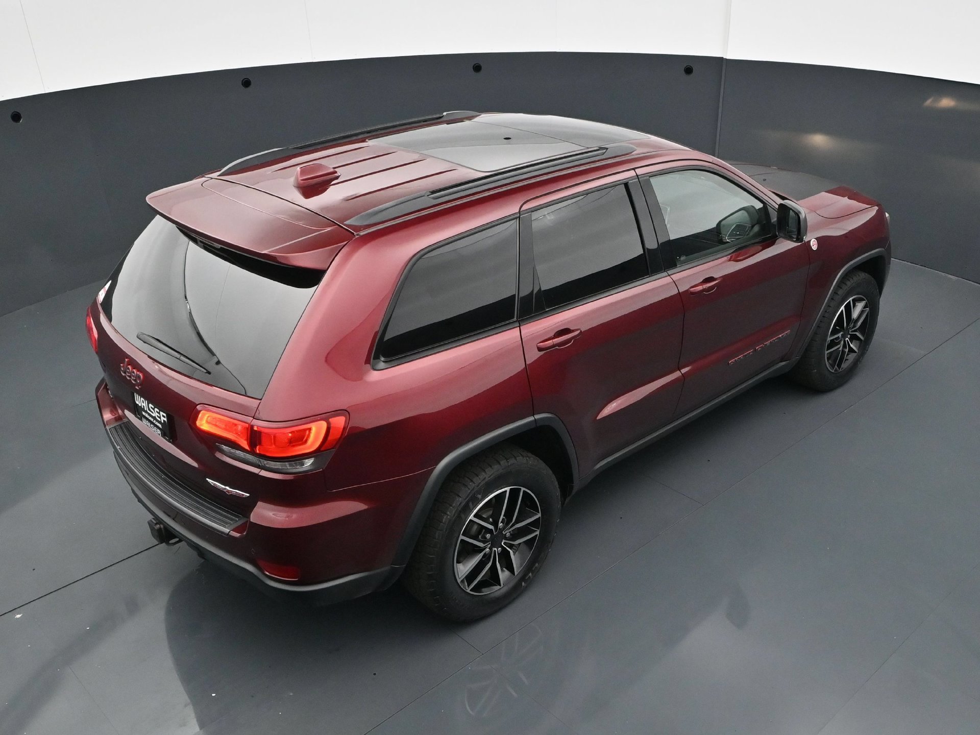 Used 2021 Jeep Grand Cherokee Trailhawk w/ Trailhawk Luxury Group AWD/4WD image 23