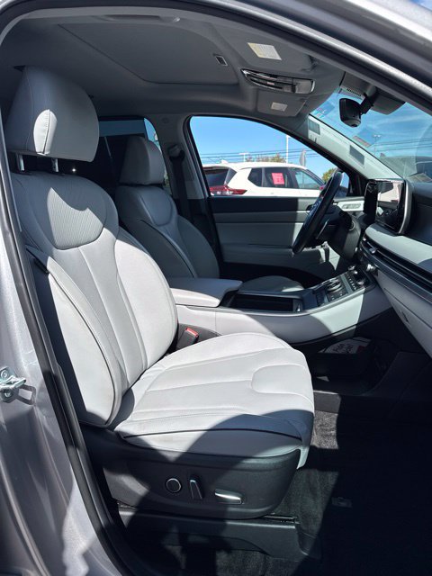 Used 2025 Hyundai Palisade SEL AWD/4WD image 17
