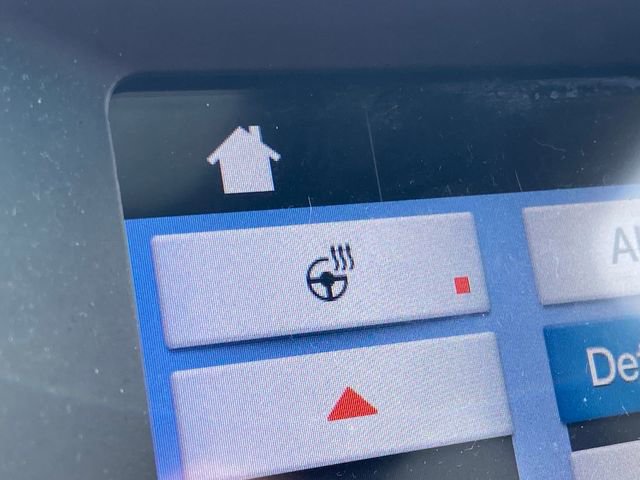 Used 2017 Ford Explorer Sport image 26