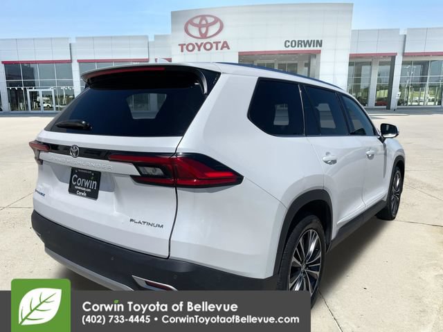 Used 2024 Toyota Grand Highlander AWD Hybrid image 5