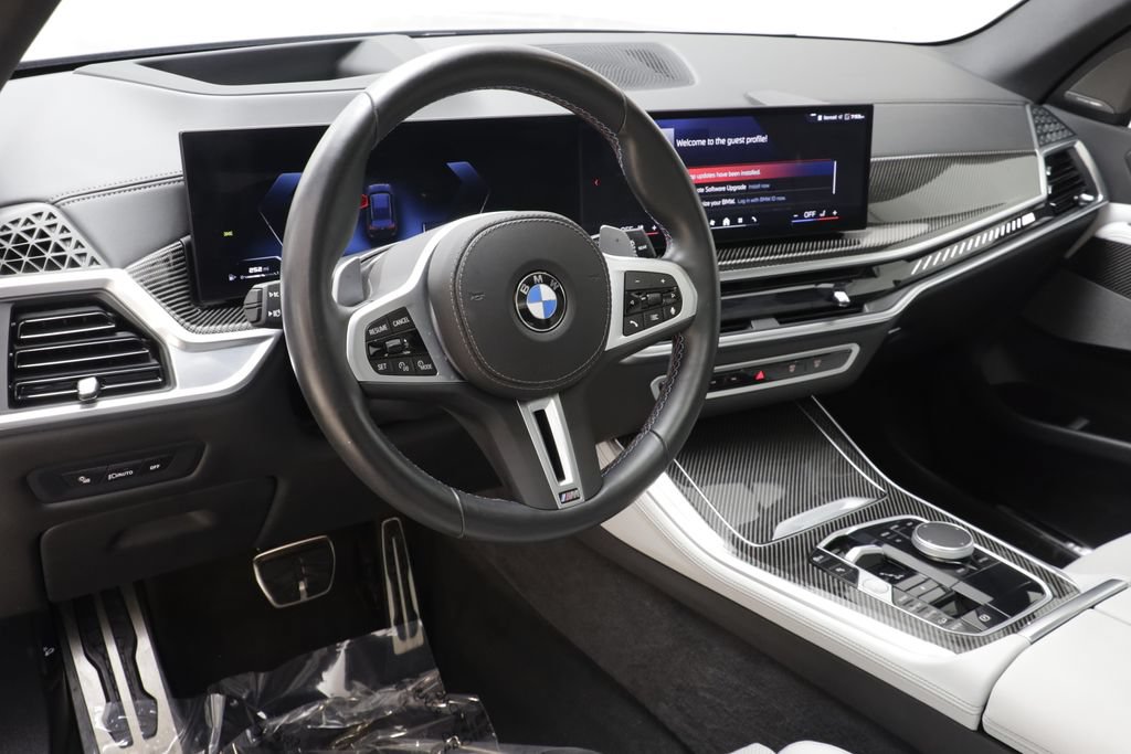 Used 2026 BMW X5 M60i AWD/4WD image 7