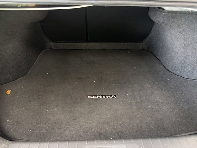 Used 2025 Nissan Sentra S FWD image 11