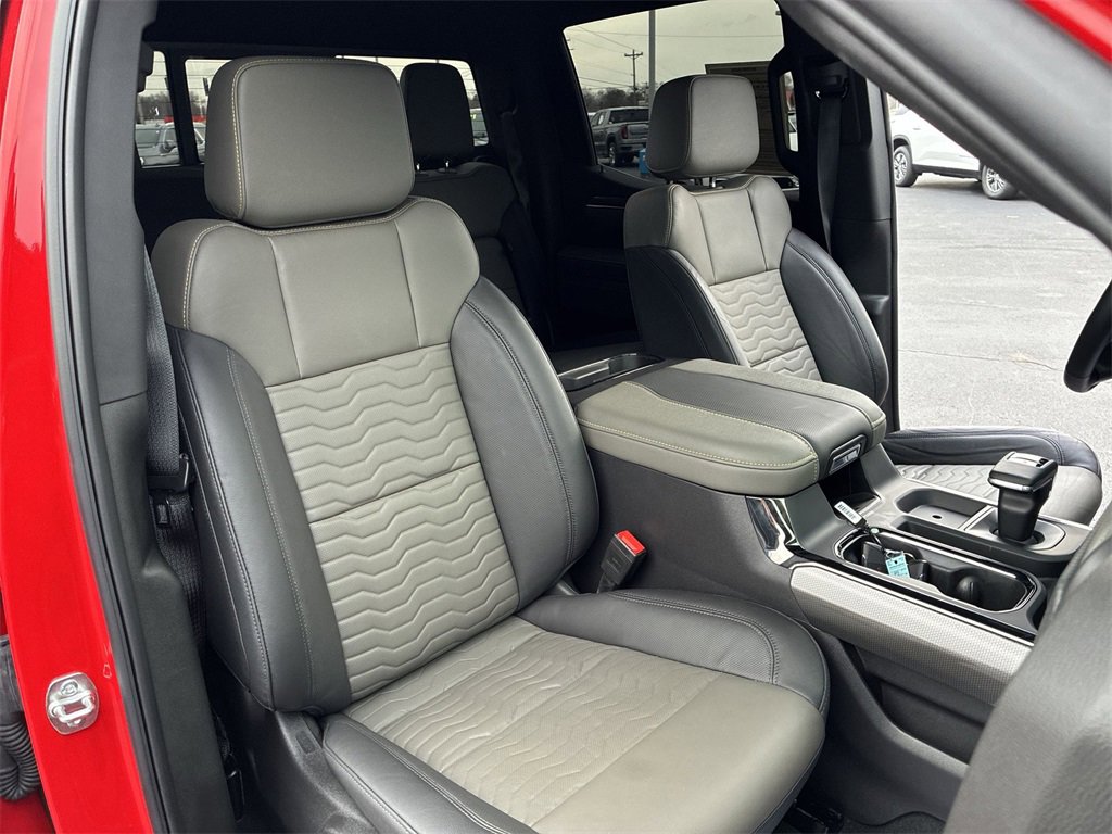 Used 2025 Chevrolet Silverado 1500 ZR2 w/ Technology Package image 21