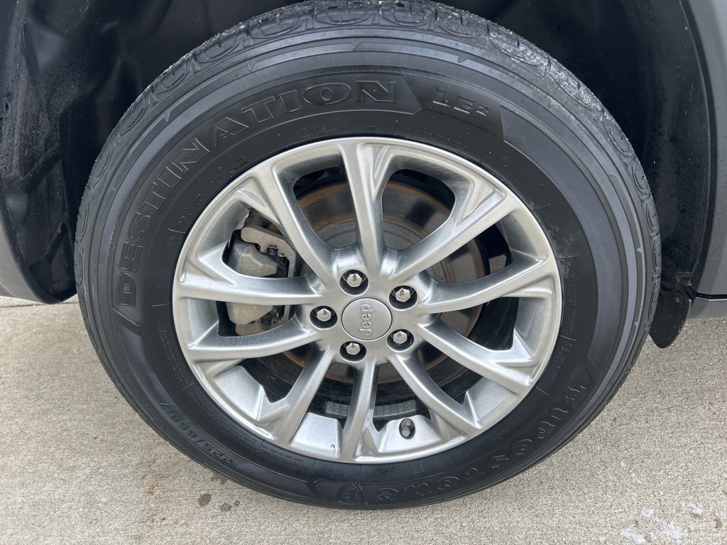 Used 2022 Jeep Cherokee Latitude Lux image 28