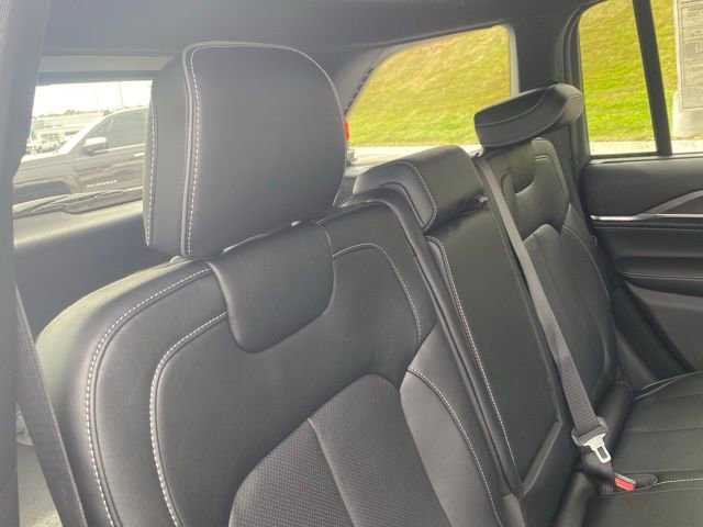 New 2025 Jeep Grand Cherokee Overland w/ Adv Protech Group III image 33