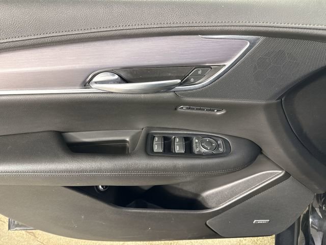 Used 2019 Cadillac XT5 Luxury image 21