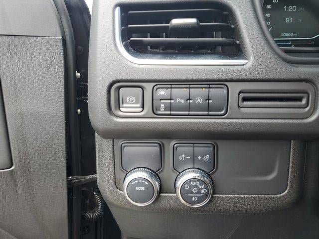 Used 2023 GMC Yukon SLT RWD image 30