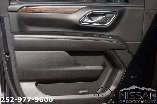 Used 2023 Chevrolet Suburban Premier image 11