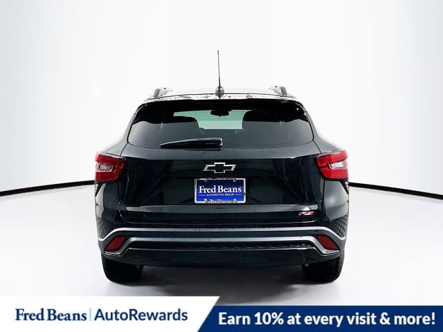 New 2025 Chevrolet Trax RS w/ Sunroof Package image 5