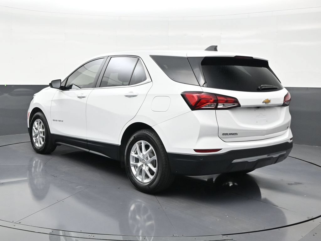 Used 2024 Chevrolet Equinox LT FWD image 3