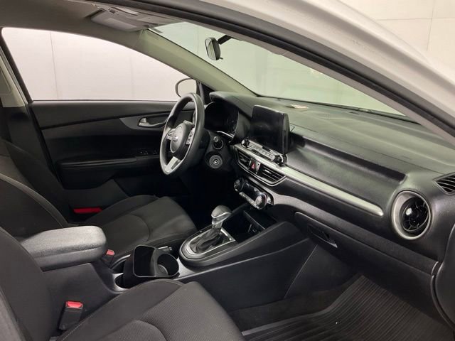 Used 2019 Kia Forte LXS FWD image 28
