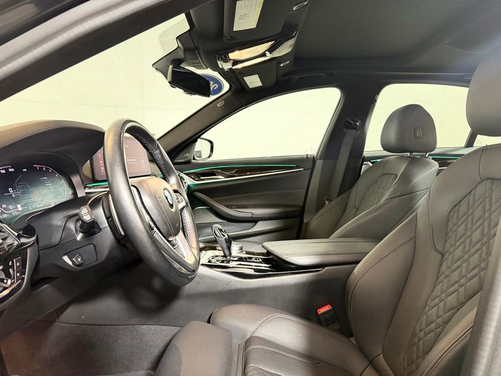 Used 2022 BMW 540i xDrive w/ Premium Package image 15