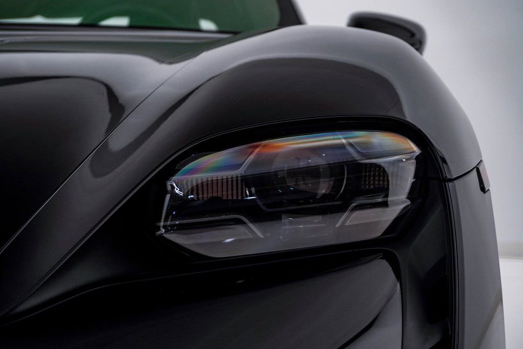 Used 2020 Porsche Taycan Turbo S image 7
