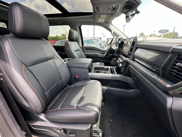 New 2026 Ford F350 Lariat w/ Lariat Premium Package AWD/4WD image 28