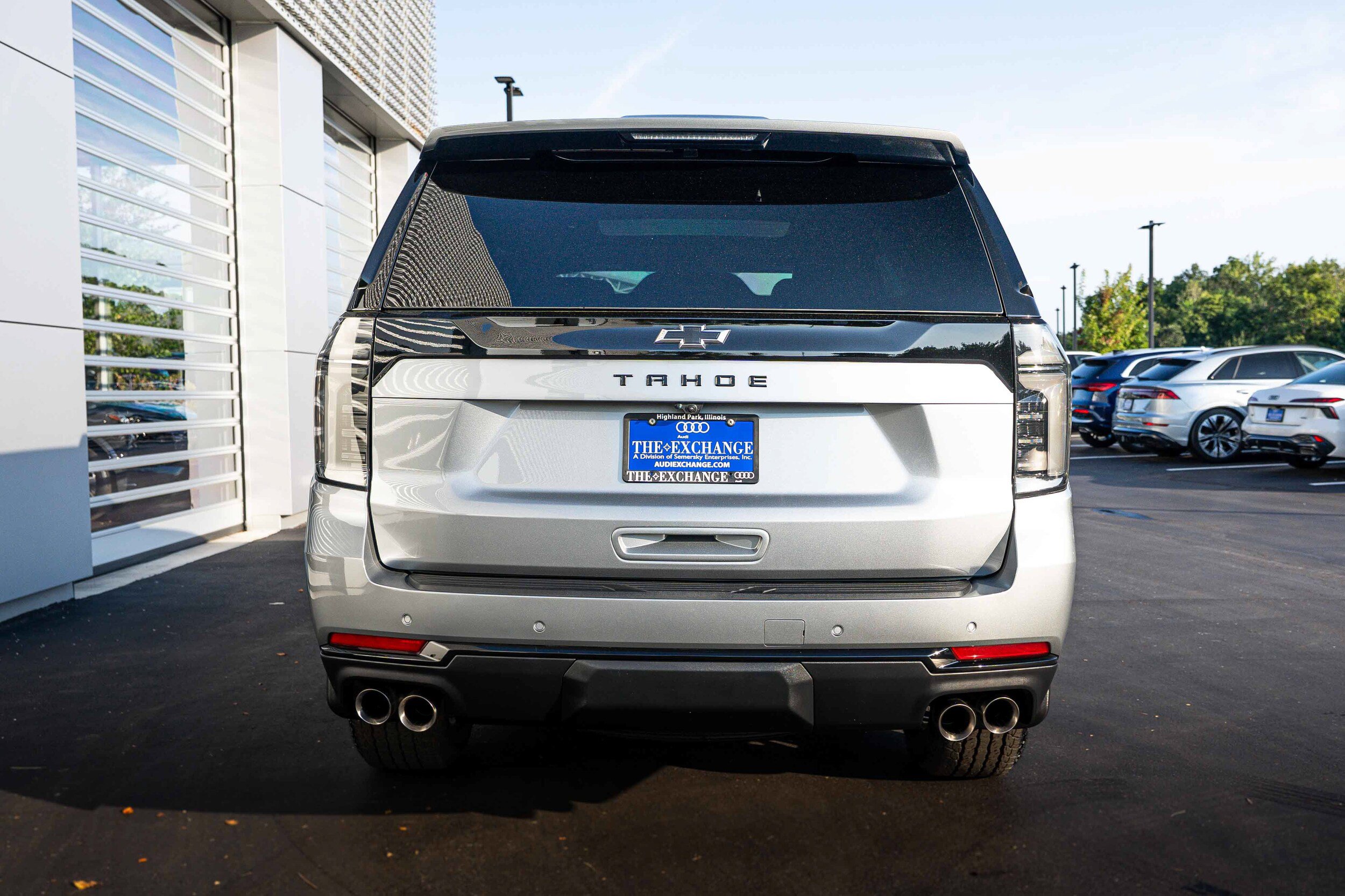Used 2025 Chevrolet Tahoe Z71 w/ Comfort Package AWD/4WD image 23