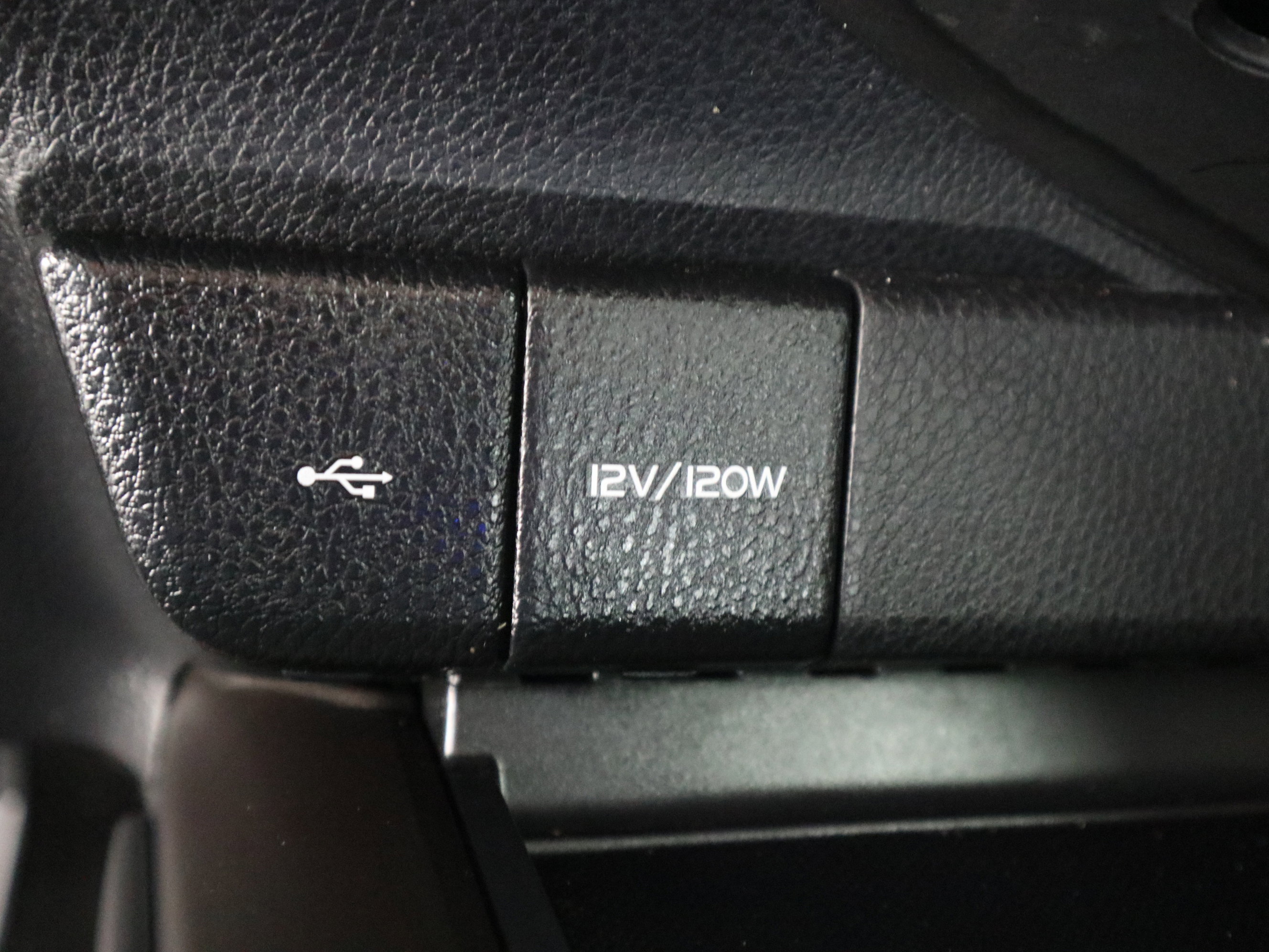 Used 2024 Toyota Camry LE image 30