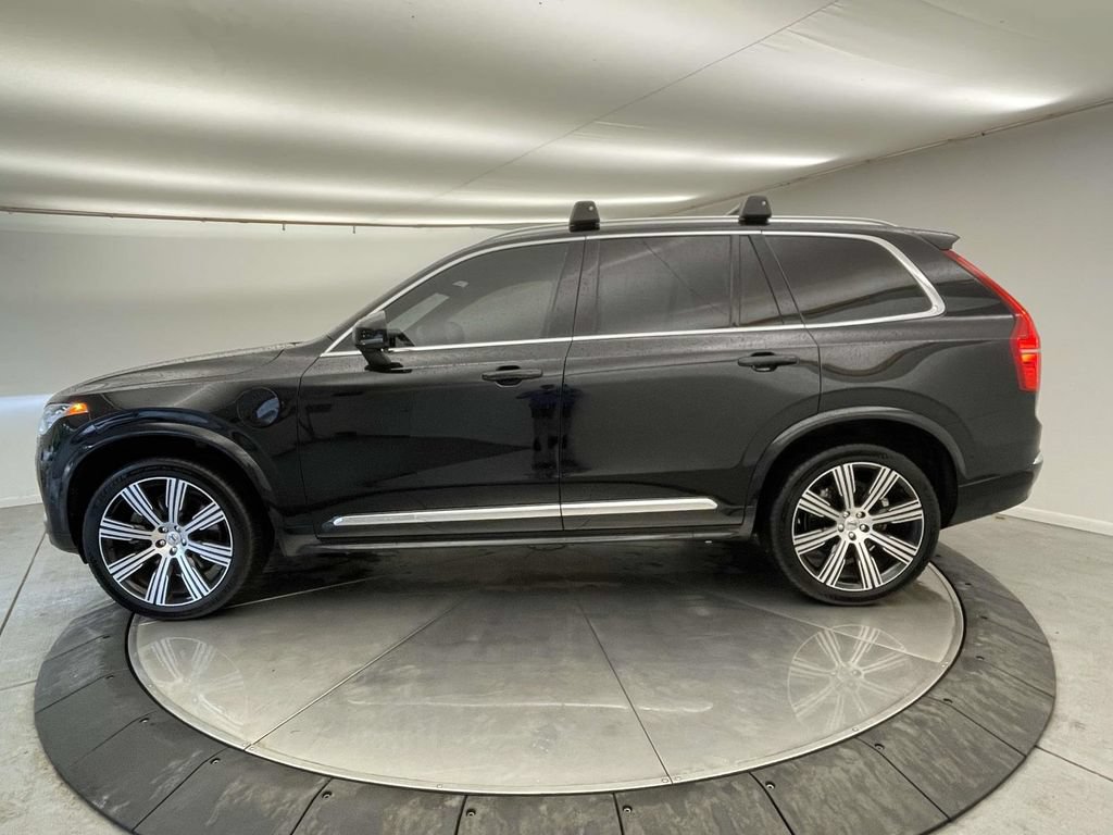 Used 2024 Volvo XC90 T8 Ultimate w/ Protection Package Premier AWD/4WD image 2