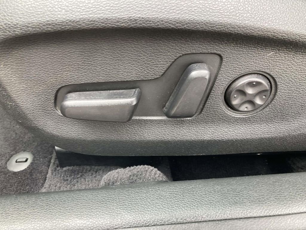 Used 2018 Hyundai Sonata Limited FWD image 20