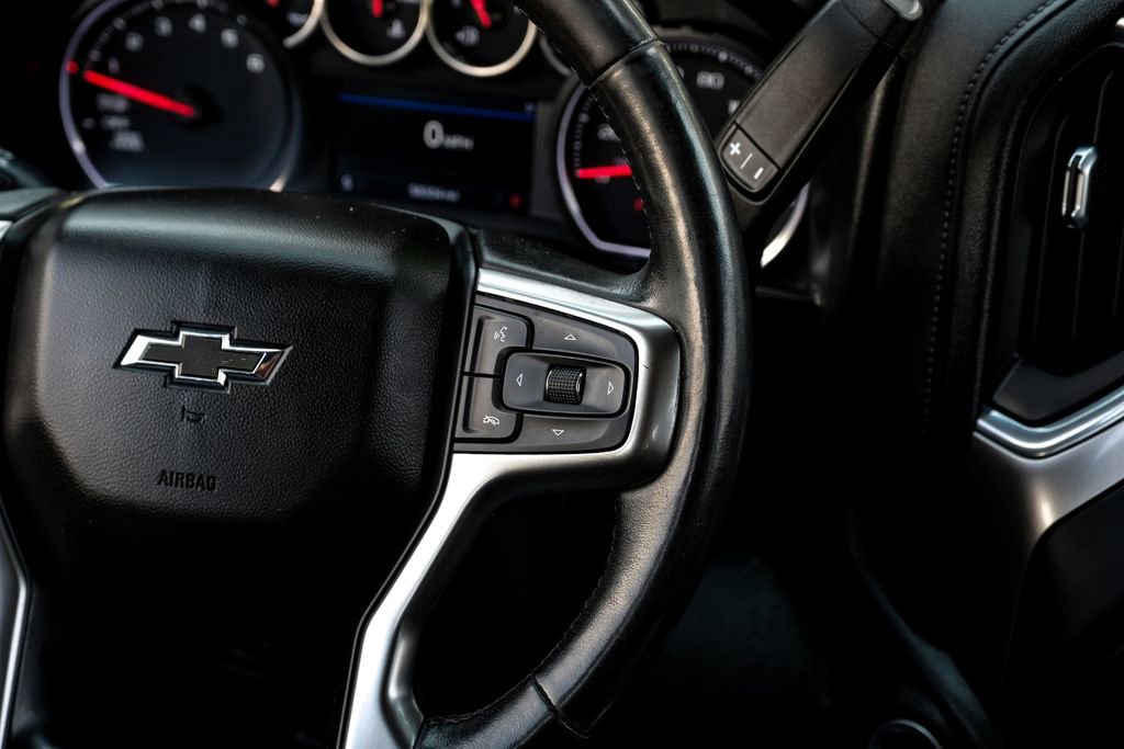 Used 2021 Chevrolet Silverado 1500 RST w/ Bed Protection Package image 14