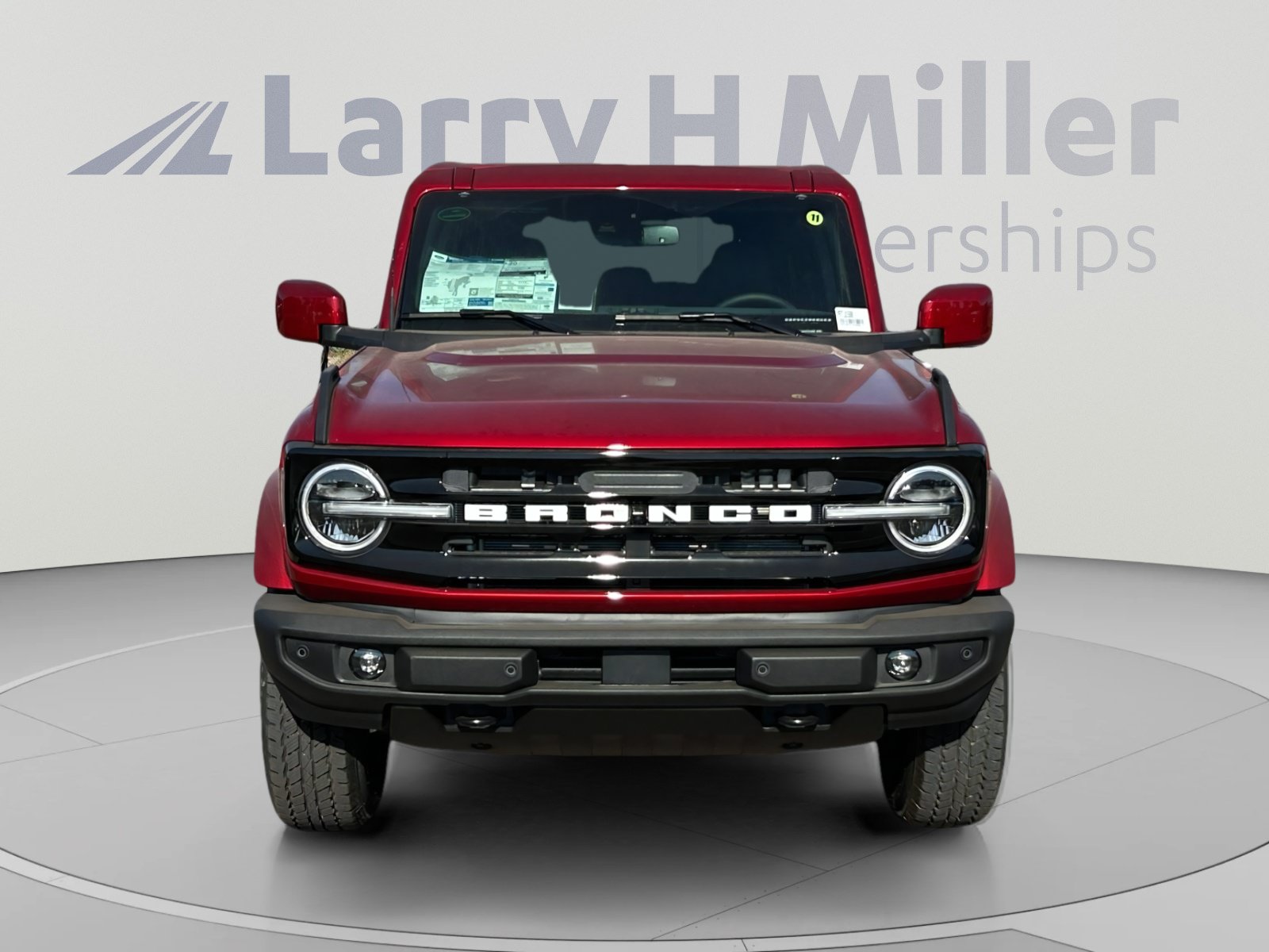 New 2026 Ford Bronco Outer Banks AWD/4WD image 8
