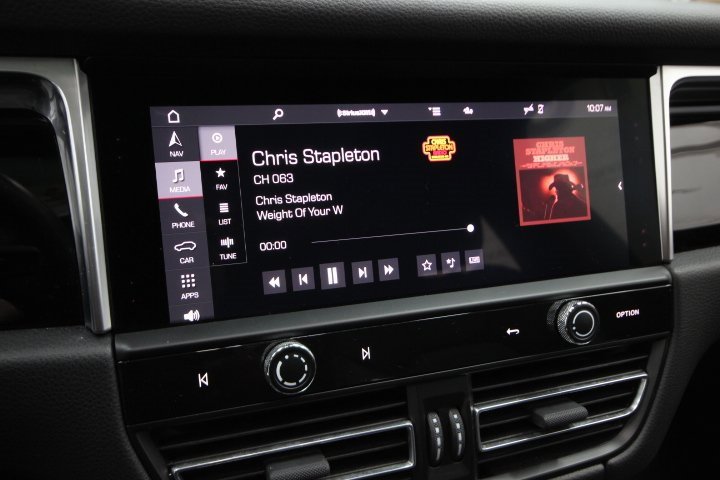 Used 2023 Porsche Macan image 20