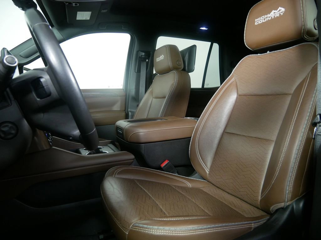 Used 2021 Chevrolet Tahoe High Country image 14