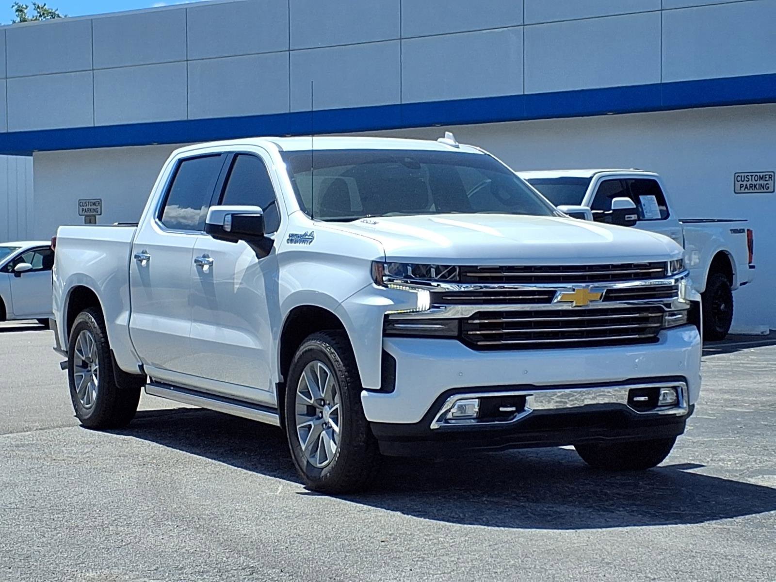 Certified 2022 Chevrolet Silverado 1500 High Country w/ Safety Package II